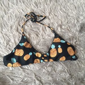 Pineapple lovers bikini top